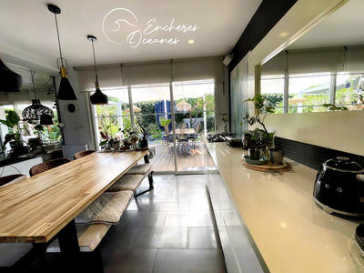 Maison - 161 m² - 4 pièces