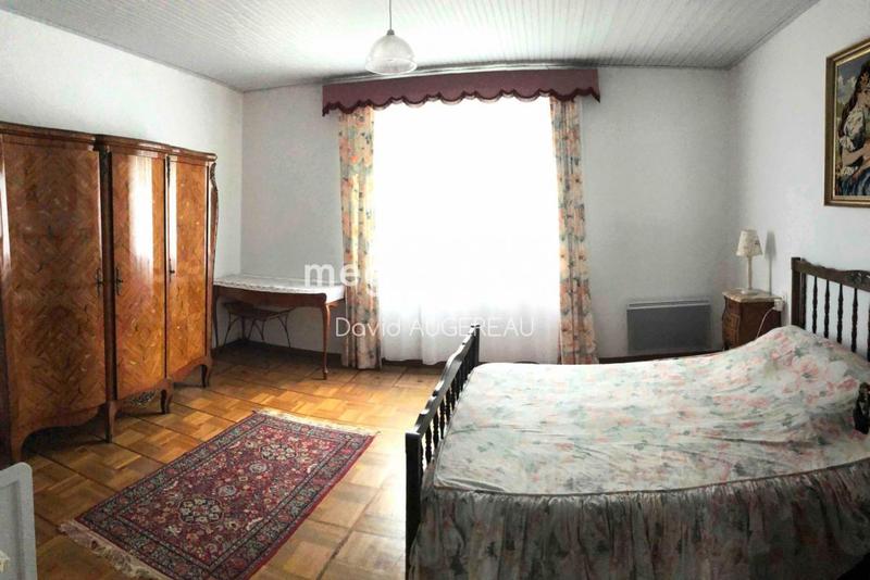 Maison - 166 m² - 5 pièces