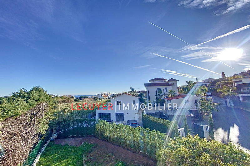 Villa - 137 m² - 6 pièces