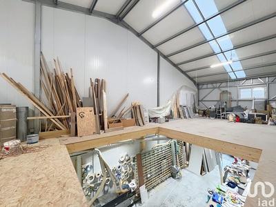 Local commercial - 240 m²