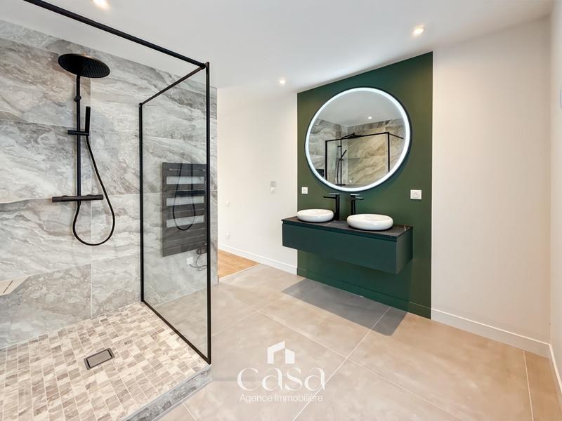 Maison traditionnelle - 130 m² - 5 pièces