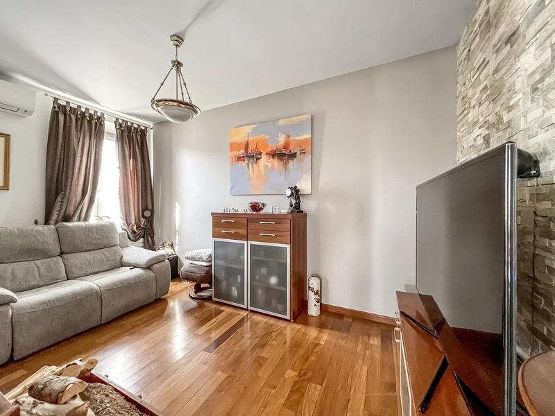 Maison - 108 m² - 4 pièces