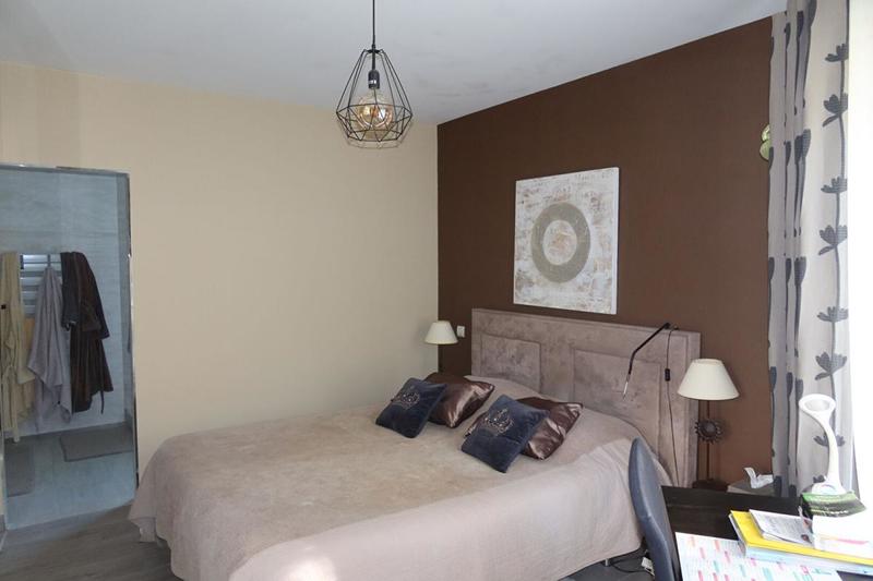 Maison d'architecte - 220 m² - 6 pièces