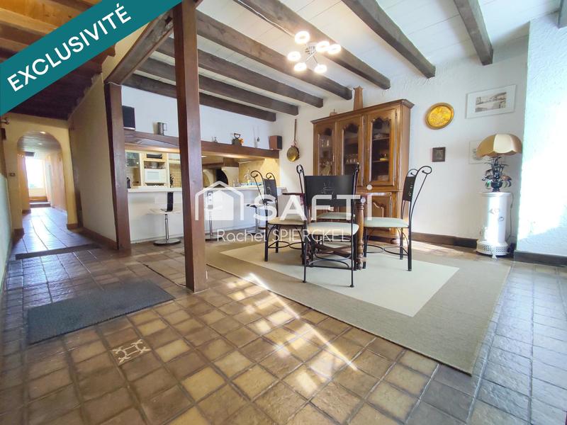 Maison - 182 m² - 7 pièces