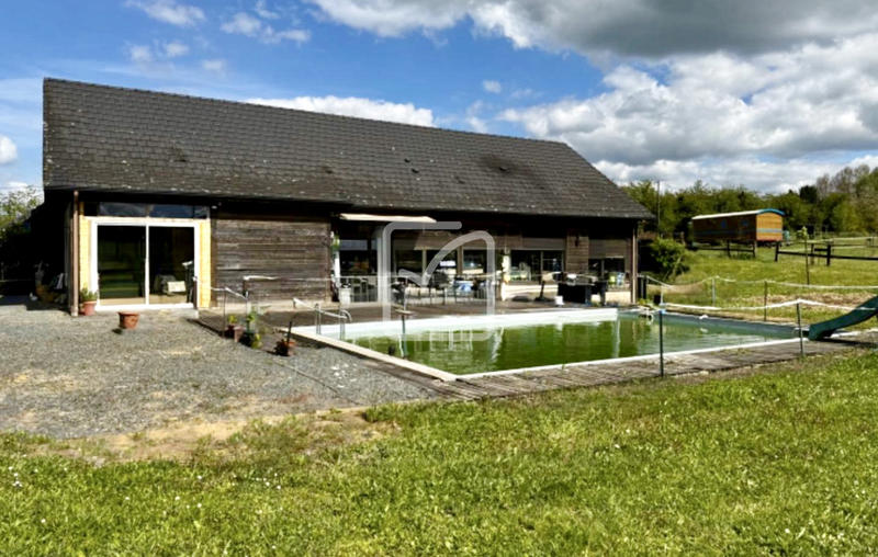 Maison - 150 m² - 7 pièces