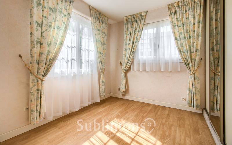 Maison - 106 m² - 6 pièces