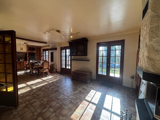 Propriété - 124 m² - 5 pièces