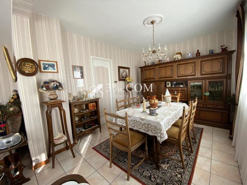 Maison - 122 m² - 5 pièces