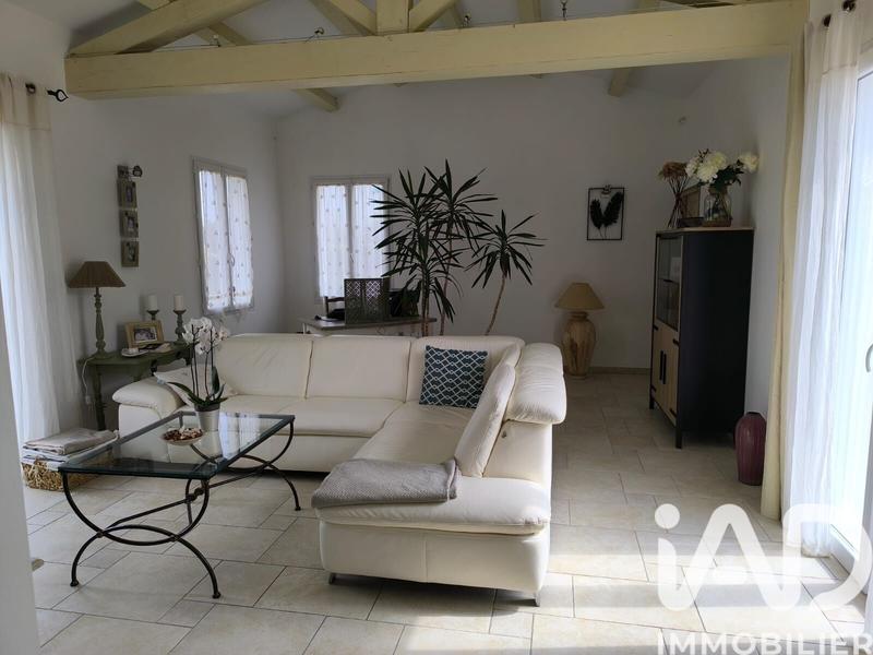 Maison - 184 m² - 7 pièces