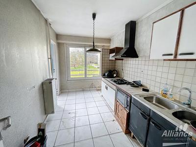 Appartement - 79 m² - 4 pièces