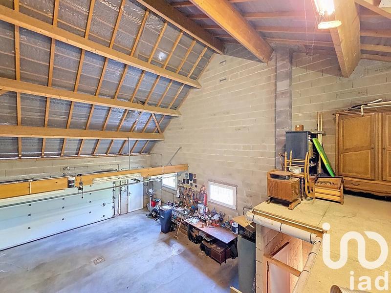 Maison - 204 m² - 7 pièces