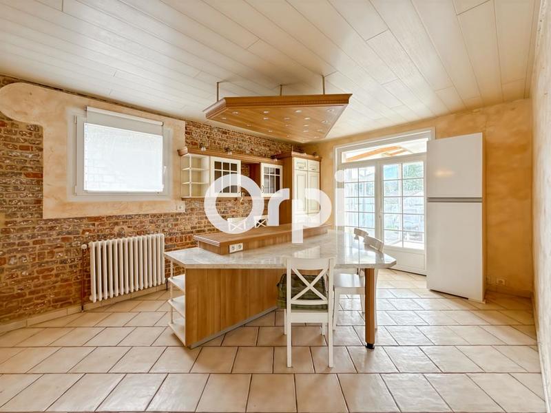 Maison - 267 m² - 7 pièces