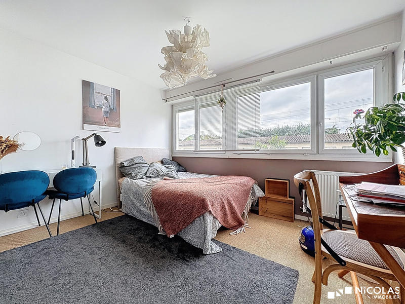 Appartement - 118 m² - 6 pièces