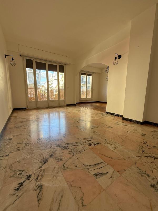 Appartement - 63 m² - 2 pièces