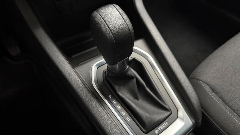 Renault Clio 1.6 E-Tech 140h 90 Hybrid Business Bva