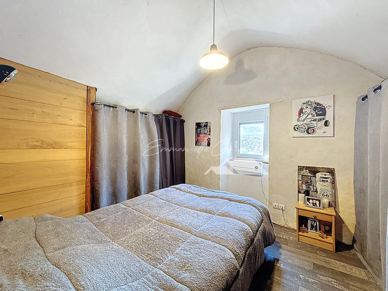 Maison de village - 120 m² - 4 pièces