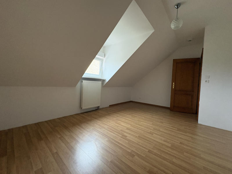Maison - 175 m² - 7 pièces