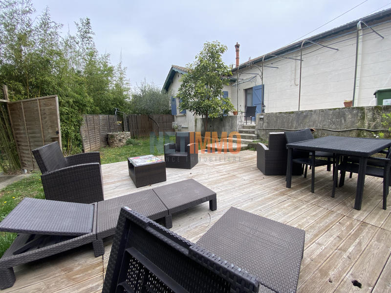 Villa - 281 m² - 12 pièces