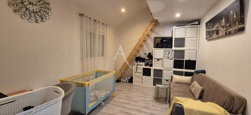 Maison - 104 m² - 5 pièces