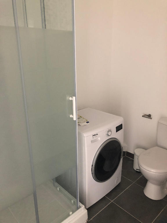 Chambre - 84 m² - 5 pièces