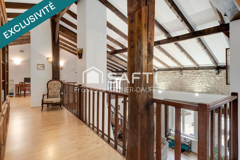 Maison de village - 224 m² - 8 pièces