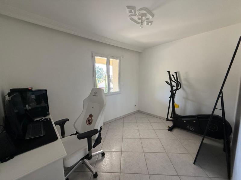 Maison - 159 m² - 7 pièces