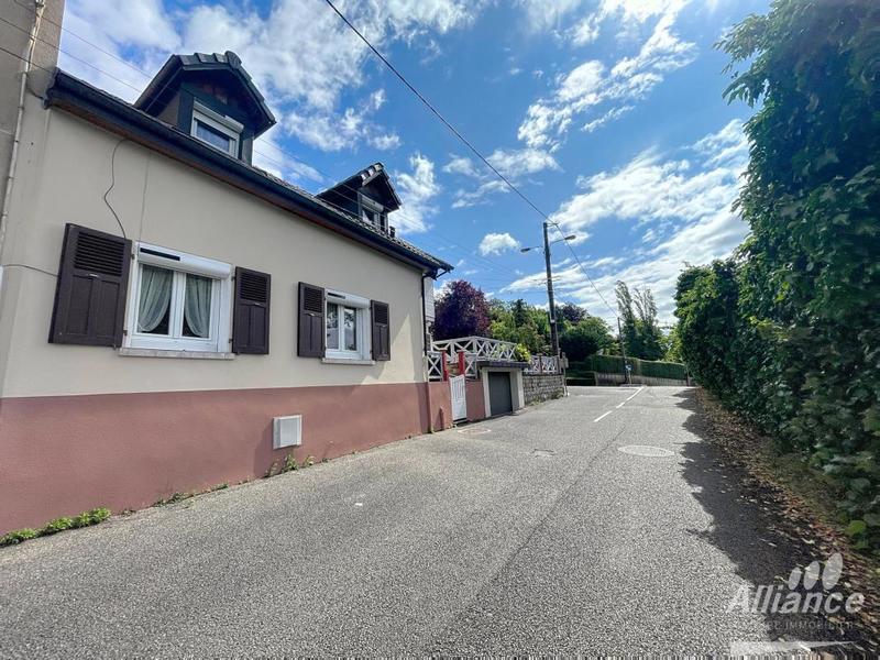 Maison - 80 m² - 4 pièces