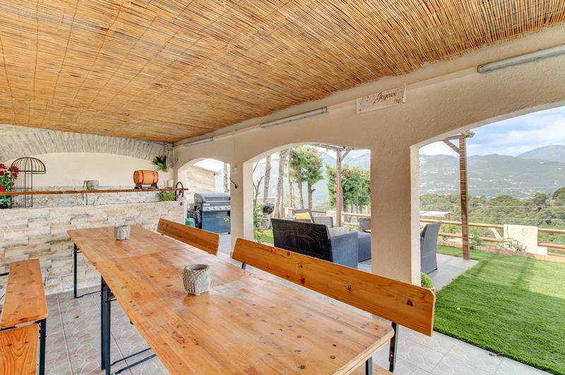 Maison - 170 m² - 7 pièces