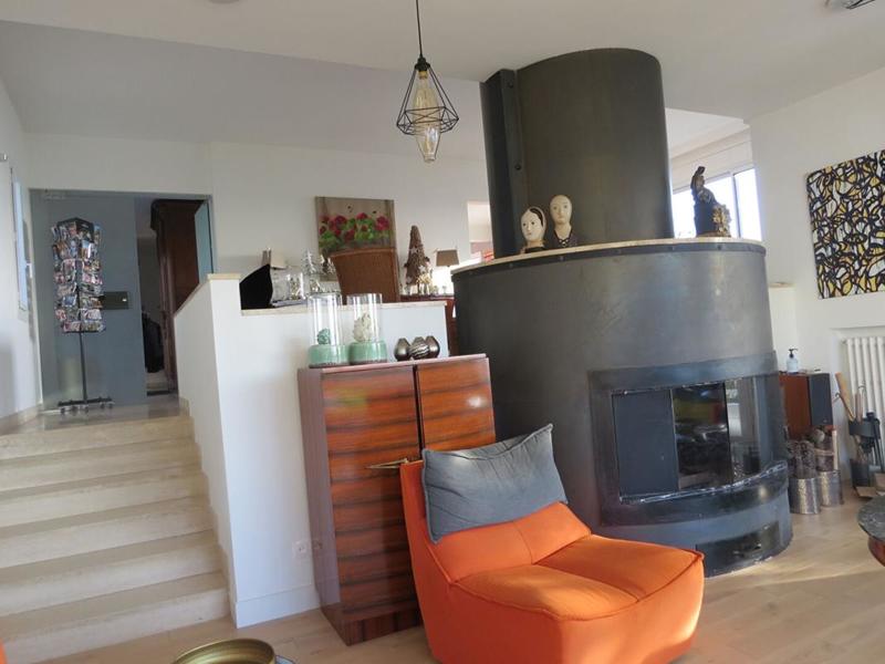 Villa - 265 m² - 9 pièces