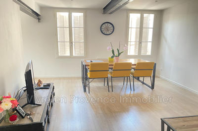 Appartement - 86 m² - 4 pièces