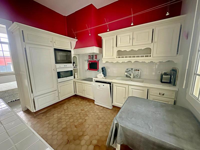 Immeuble - 252 m² - 11 pièces