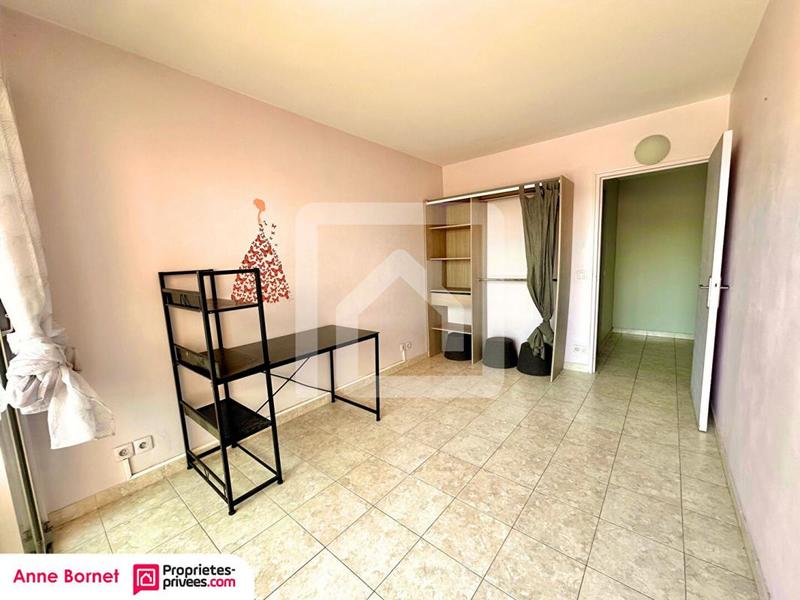 Appartement - 89 m² - 4 pièces