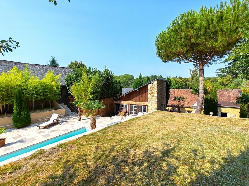 Maison - 155 m² - 6 pièces