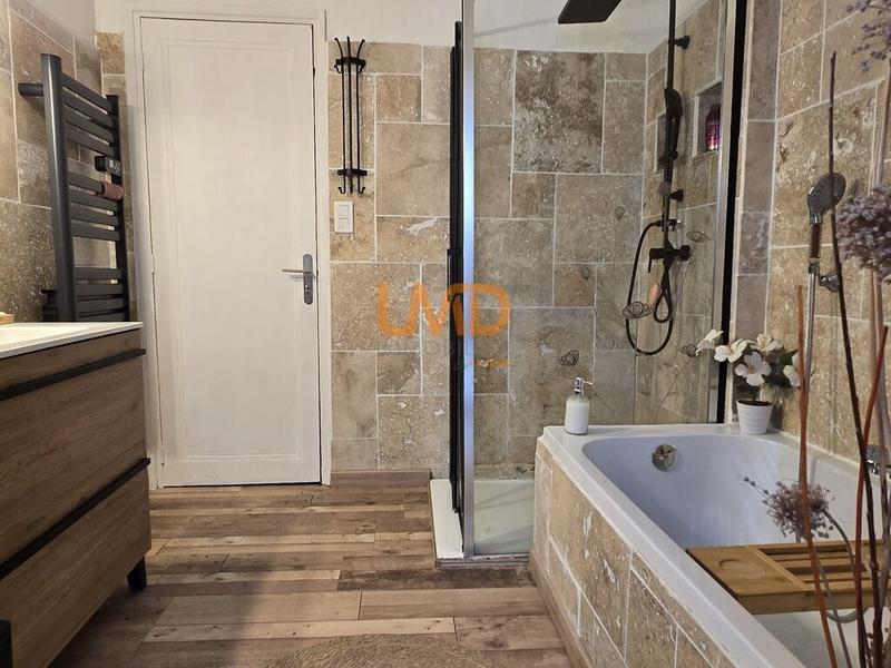 Appartement - 123 m² - 5 pièces