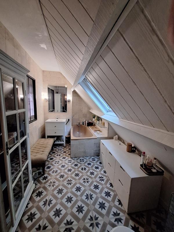 Maison traditionnelle - 430 m² - 17 pièces