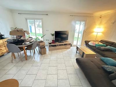 Appartement - 70 m² - 3 pièces