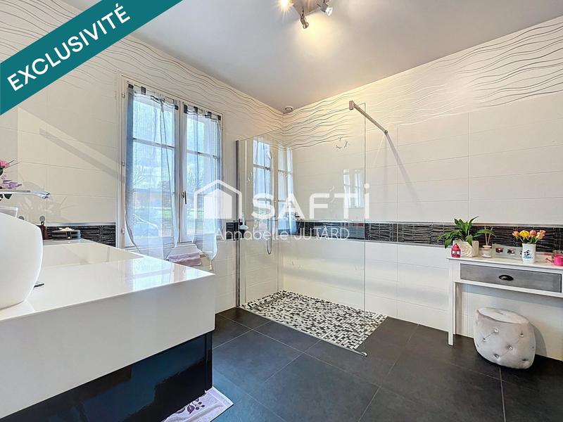 Maison - 167 m² - 7 pièces