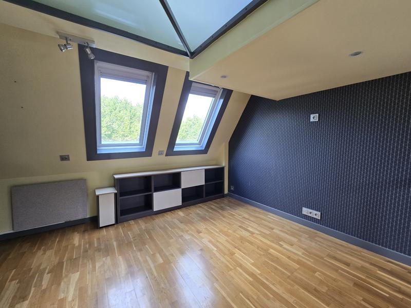 Duplex - 97 m² - 4 pièces