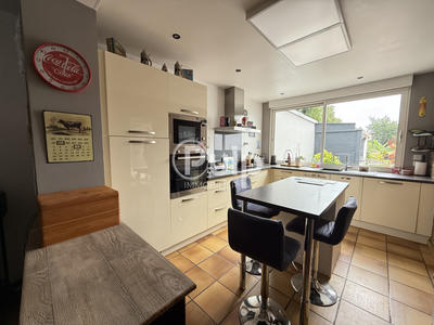 Maison de ville - 109 m² - 5 pièces