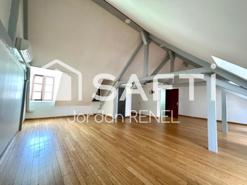 Local commercial - 718 m² - 13 pièces