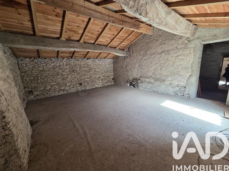 Maison - 83 m² - 5 pièces