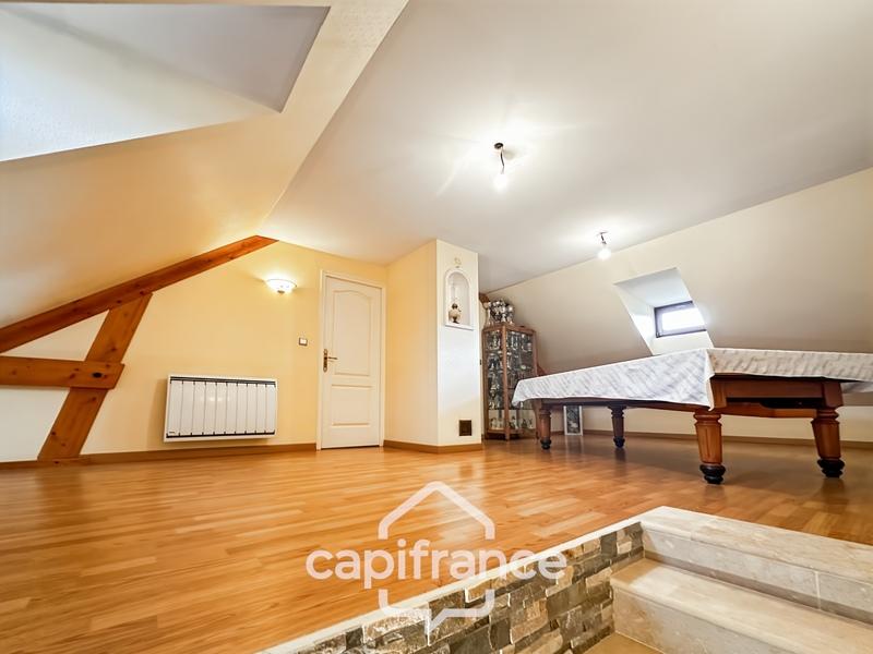 Maison - 140 m² - 7 pièces