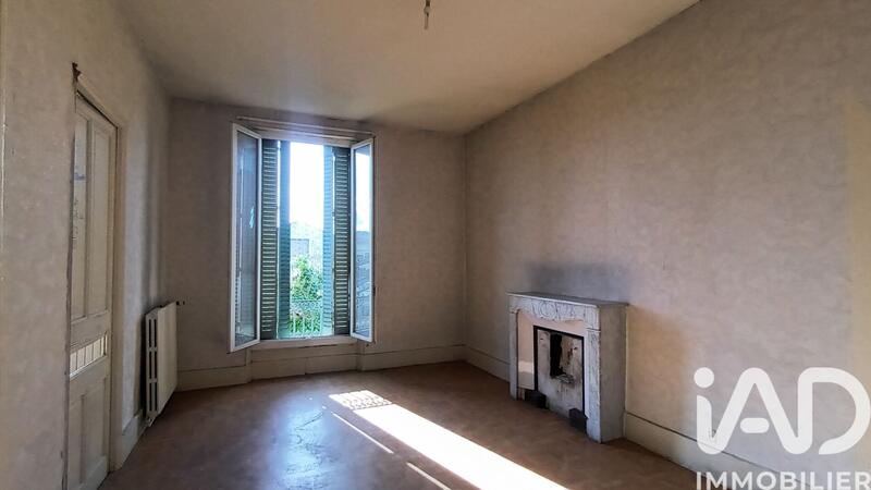 Maison - 167 m² - 7 pièces