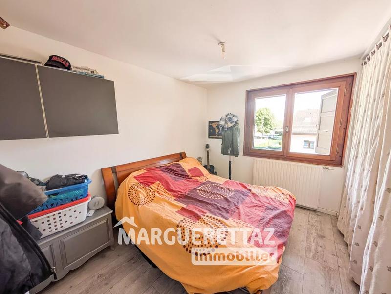 Maison jumelée - 73 m² - 4 pièces