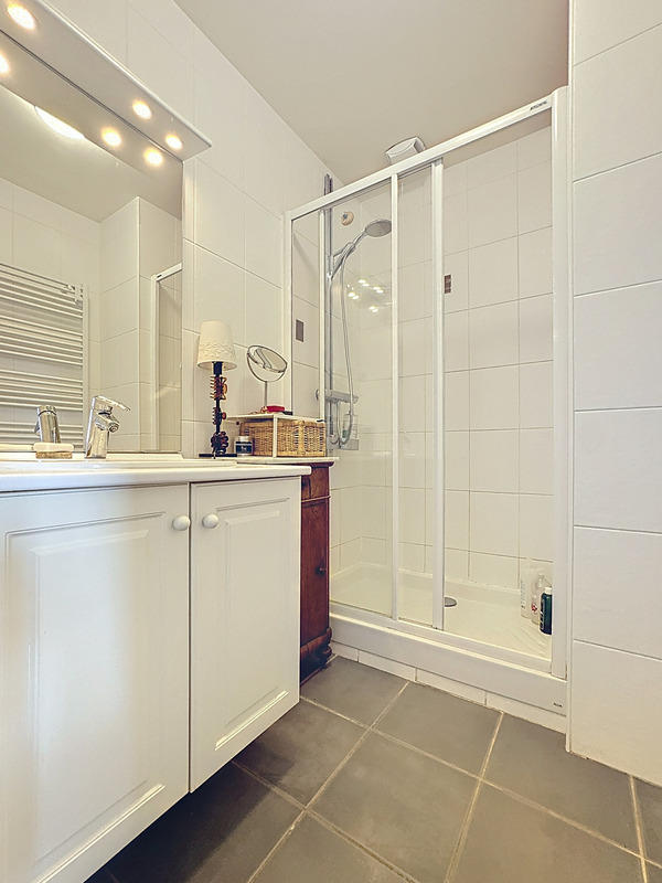 Appartement - 142 m² - 6 pièces