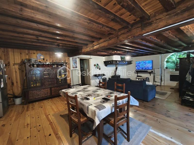 Maison - 110 m² - 3 pièces