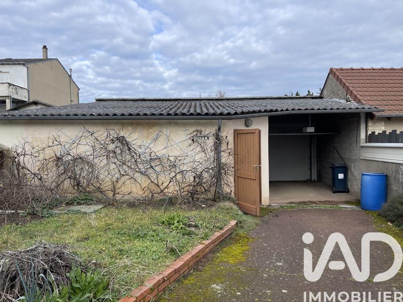 Maison - 294 m² - 13 pièces