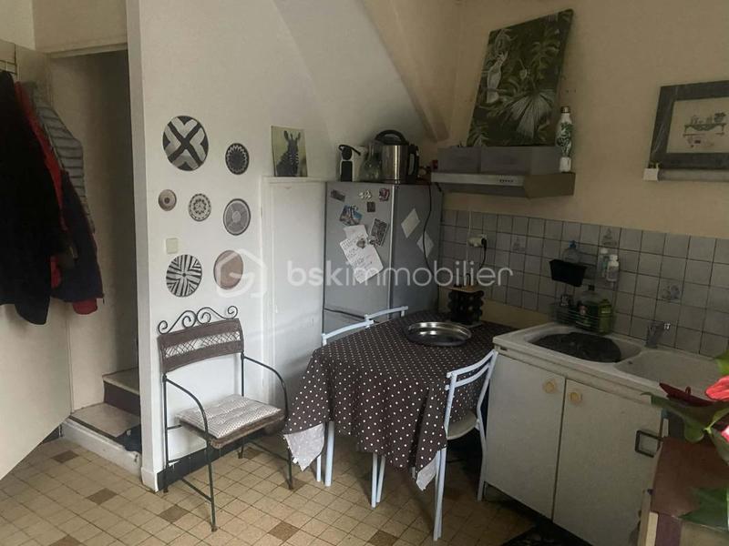 Immeuble - 221 m² - 14 pièces