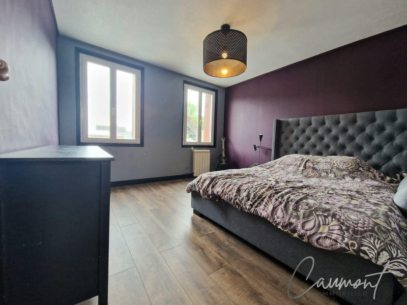 Maison traditionnelle - 150 m² - 5 pièces