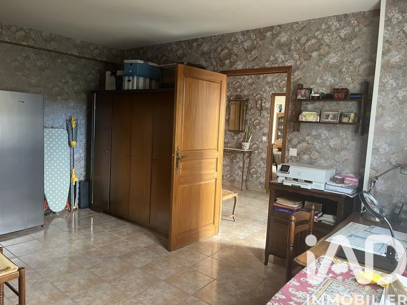 Maison - 195 m² - 9 pièces